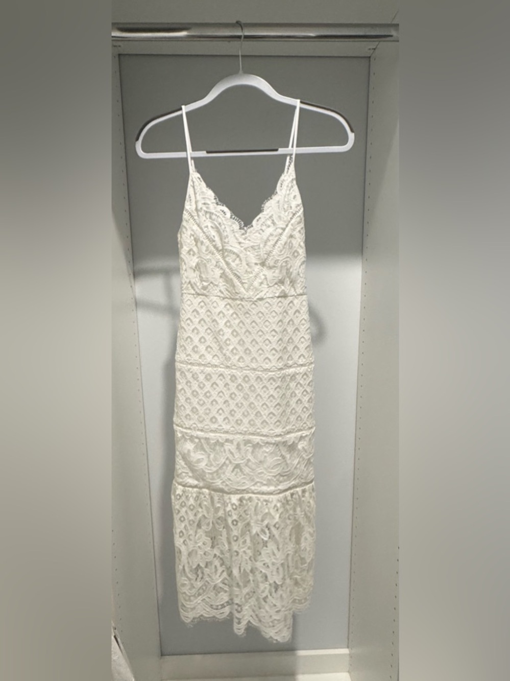 Lovers & Friends Lace White V-Neck Spaghetti Strap Dress XXS NWT